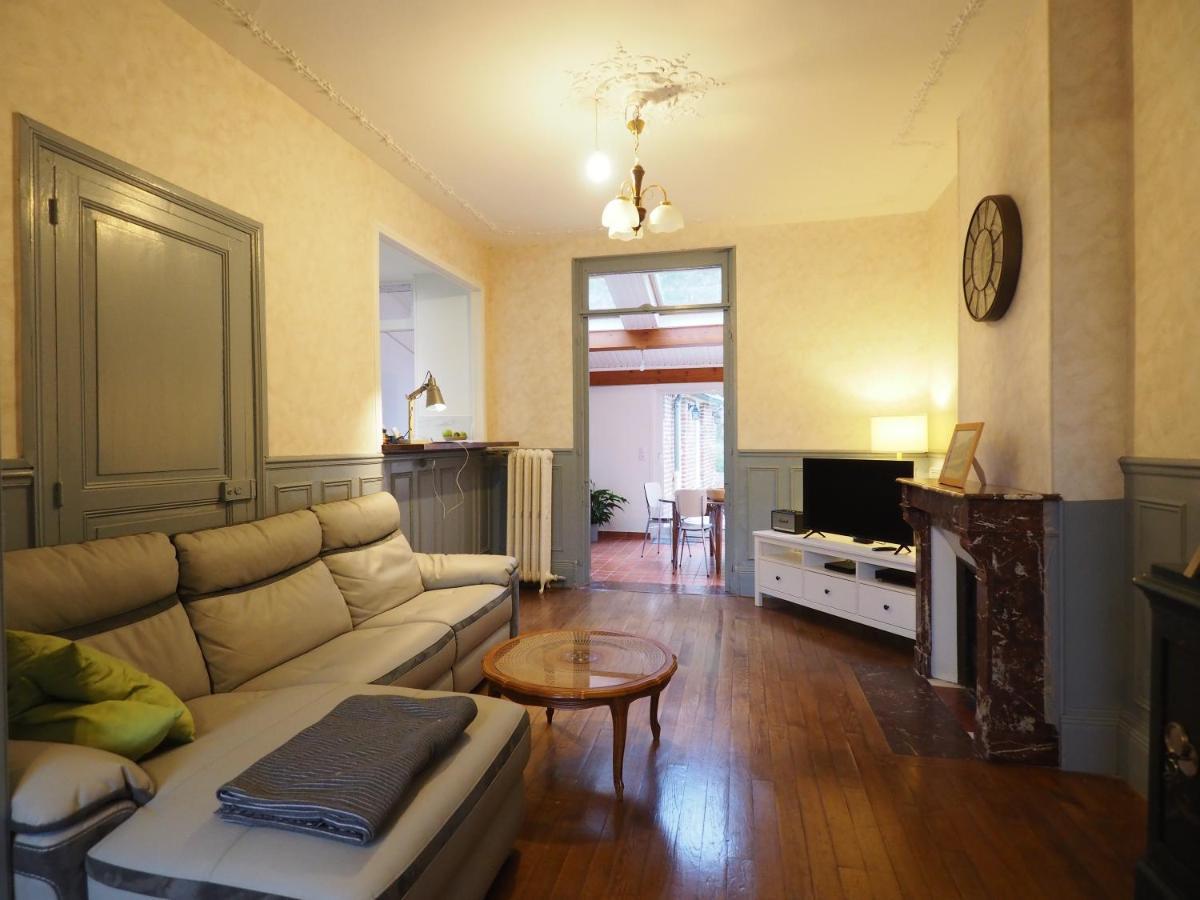 Elegant Bourgeoise Style House With Garden Villa Laon Kültér fotó